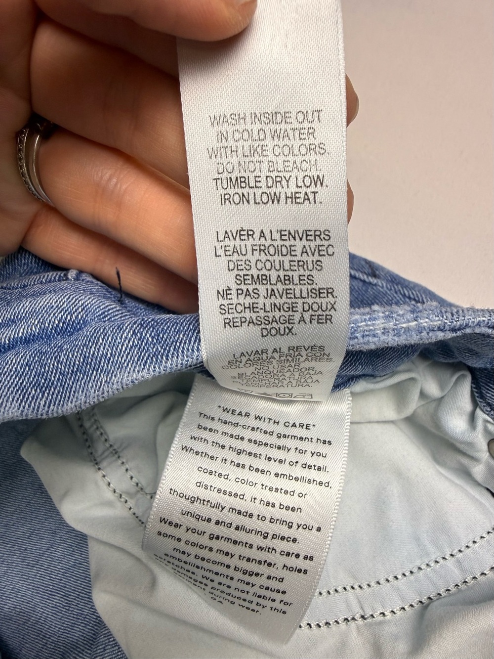 Good American Good Curve Straight Crop Jeans Women's 24 Raw Hem Light Wash - Picture 7 of 11